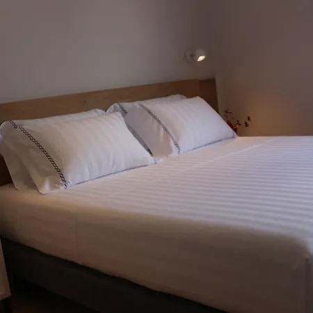 Appartamento Terrace Apartments, Near The Park Tirana