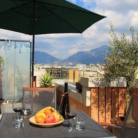 Terrace Apartments, Near The Park * Tirana