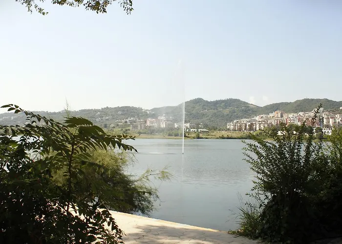 Appartamento Terrace Apartments, Near The Park Tirana
