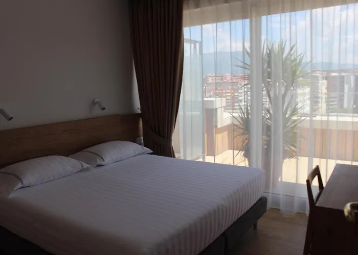 Terrace Apartments, Near The Park Appartamento