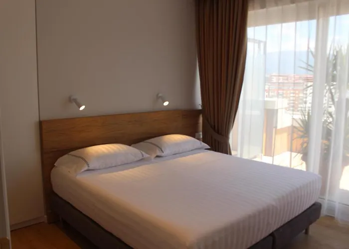 Appartamento Terrace Apartments, Near The Park Tirana