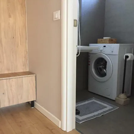 Terrace Apartments, Near The Park 公寓 地拉那