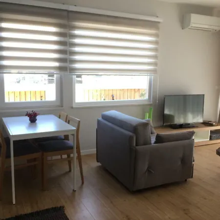 Apartmán Terrace Apartments, Near The Park *