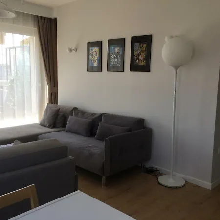 Terrace Apartments, Near The Park Апартаменты Тирана