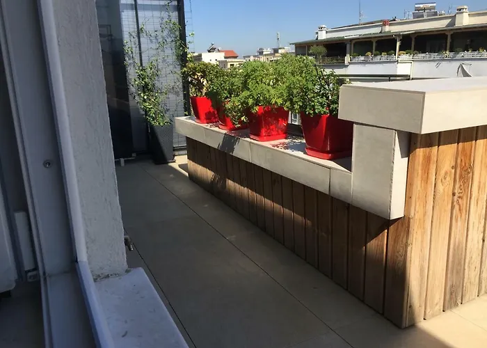 Terrace Apartments, Near The Park 公寓