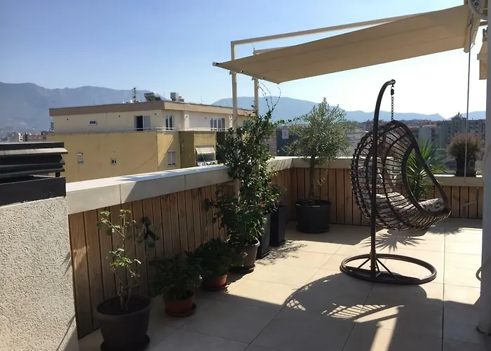 Terrace Apartments, Near The Park *